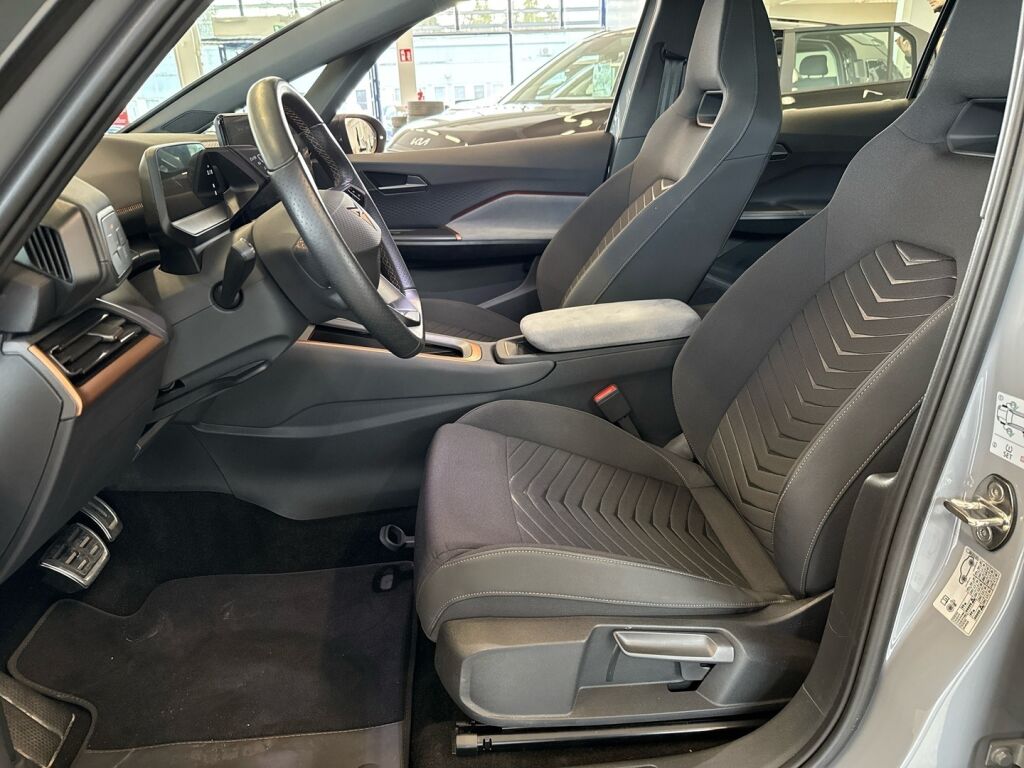 Cupra Born 2024 Harmaa