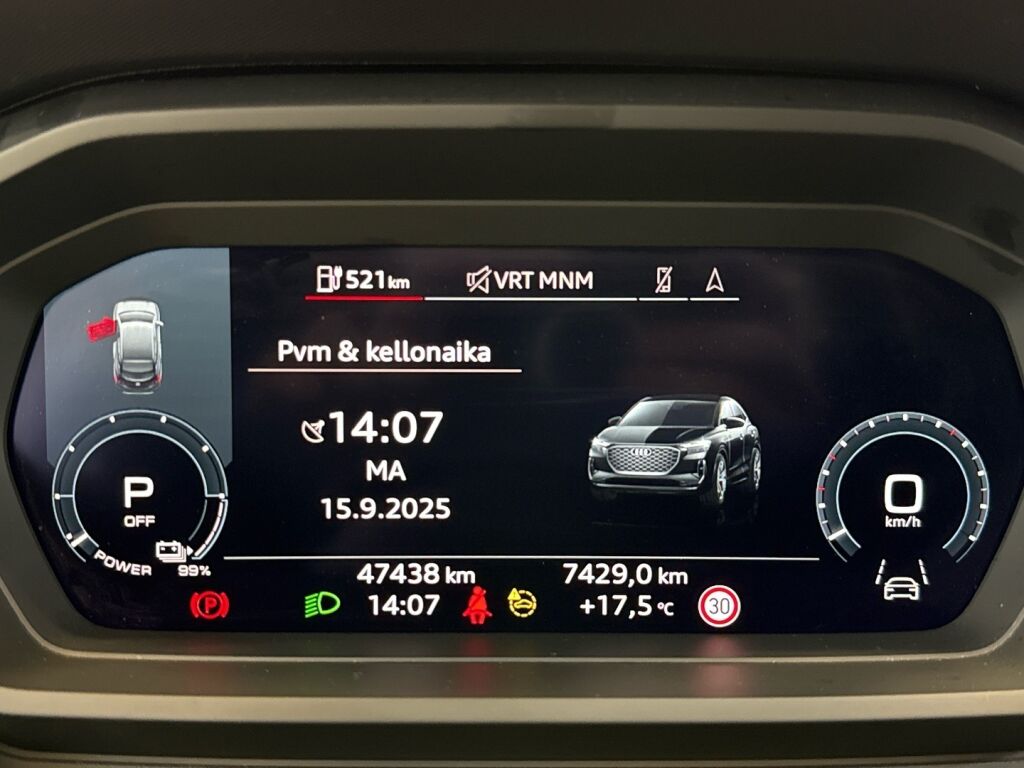 Audi Q4 e-tron 2024 Musta