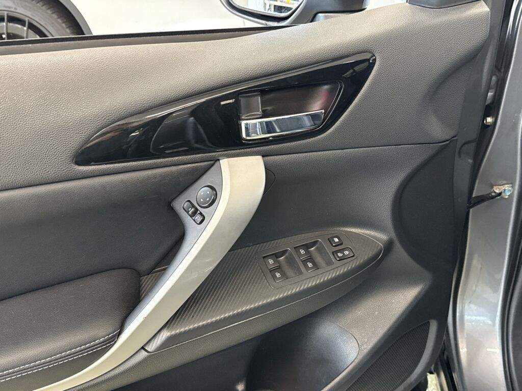 Mitsubishi Eclipse Cross 2021 Harmaa