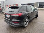 Audi Q4 e-tron 2022 Musta