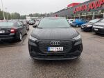 Audi Q4 e-tron 2022 Musta