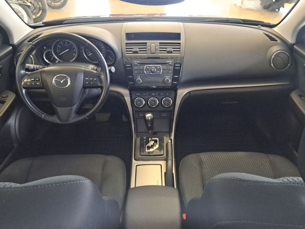 Mazda 6 2011 Harmaa