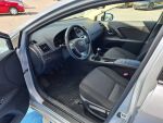 Toyota Avensis 2011 Hopea