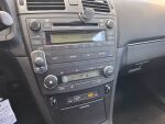 Toyota Avensis 2011 Hopea