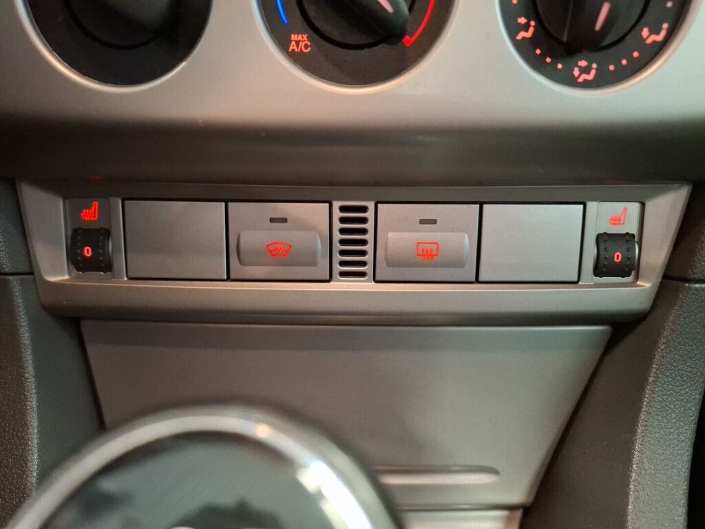 Ford Focus 2011 Harmaa