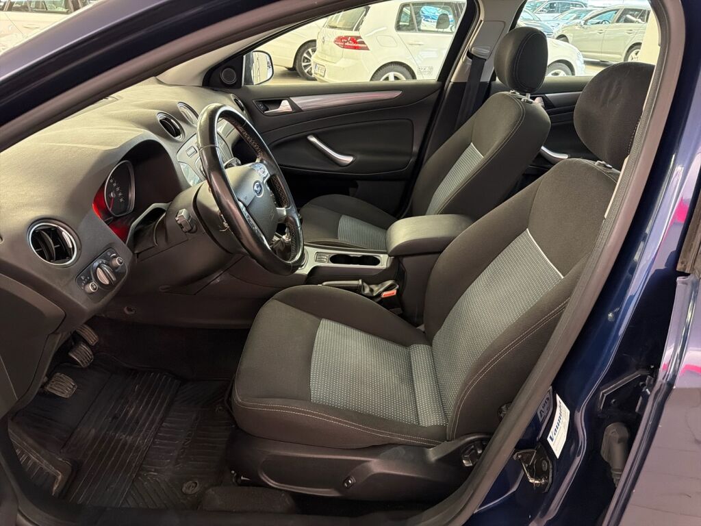 Ford Mondeo 2011 Sininen