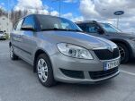 Skoda Fabia 2011 Ruskea (beige)