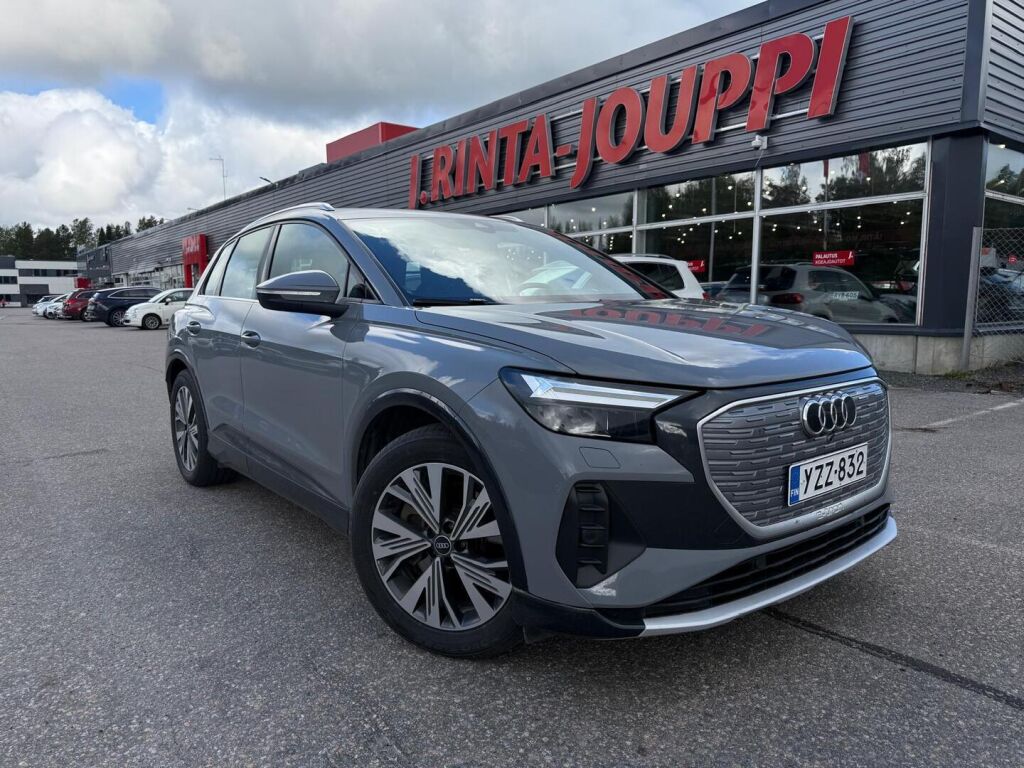 Audi Q4 e-tron 2022 Harmaa
