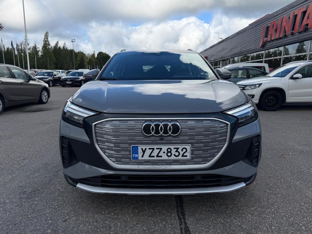 Audi Q4 e-tron 2022 Harmaa