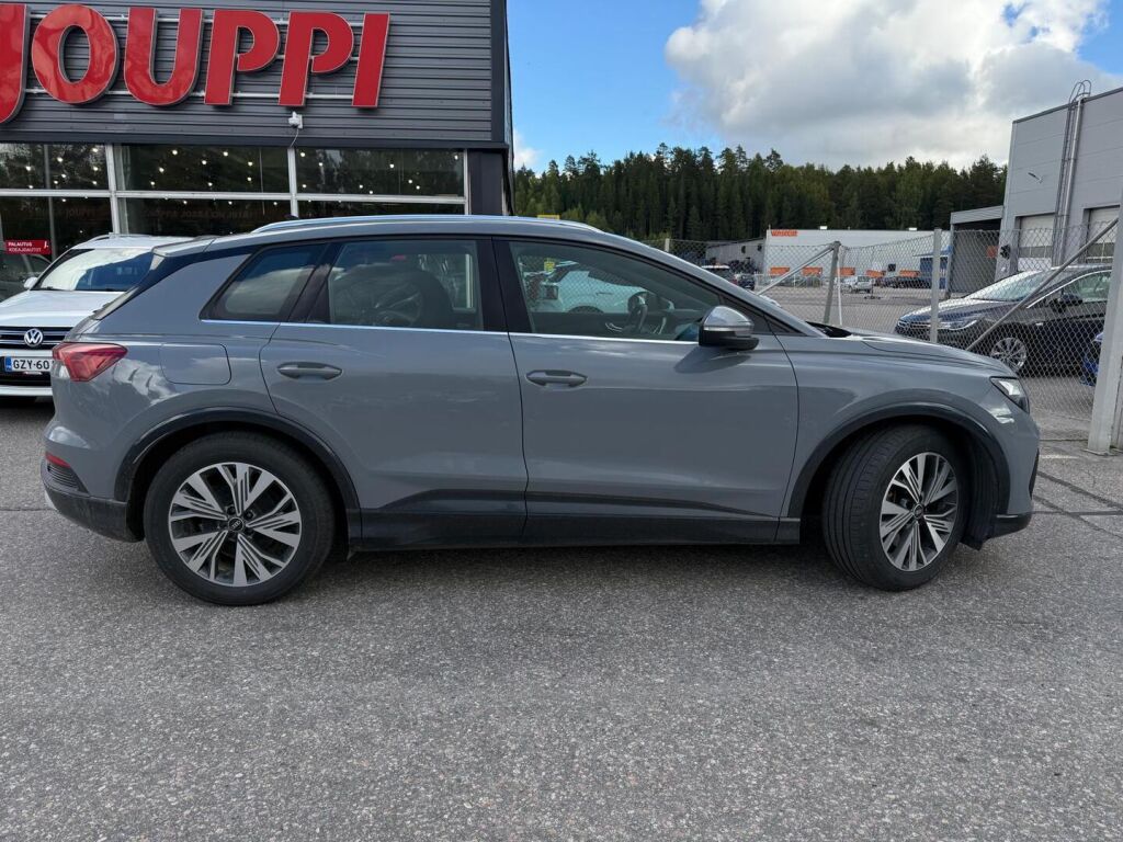 Audi Q4 e-tron 2022 Harmaa
