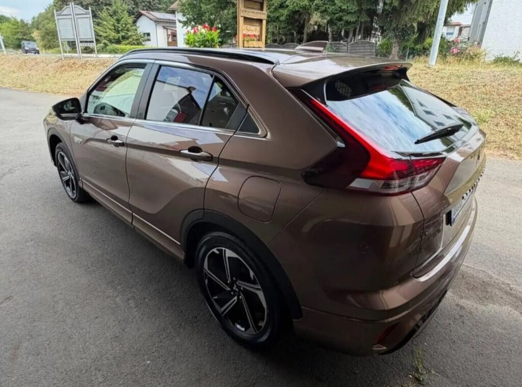 Mitsubishi Eclipse Cross 2024 