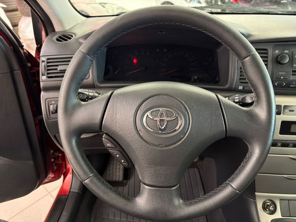 Toyota Corolla 2003 Punainen