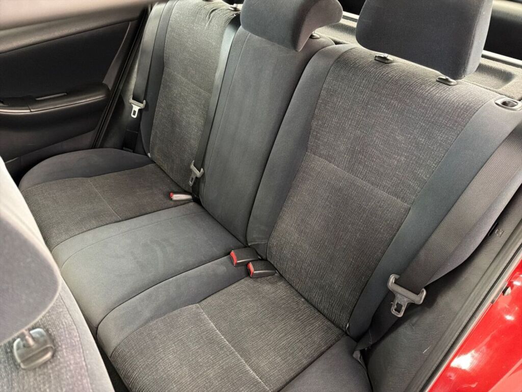 Toyota Corolla 2003 Punainen