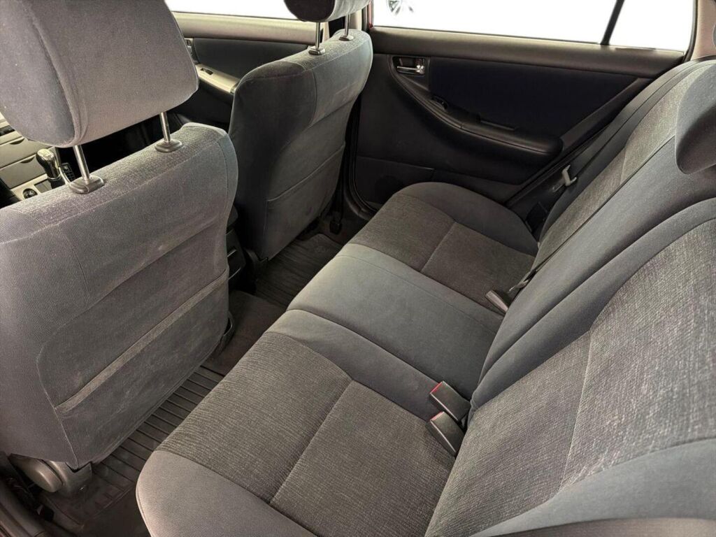 Toyota Corolla 2003 Punainen