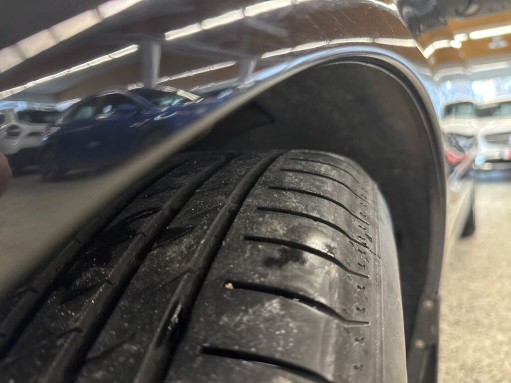 Volvo S80 2005 Musta