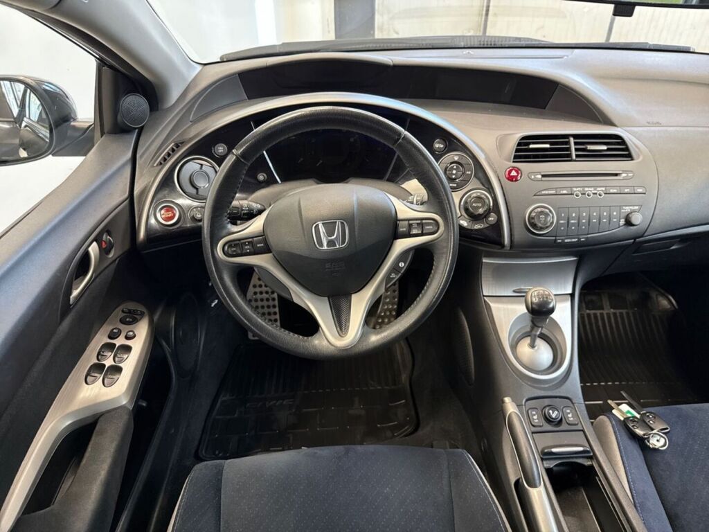 Honda Civic 2008 Musta