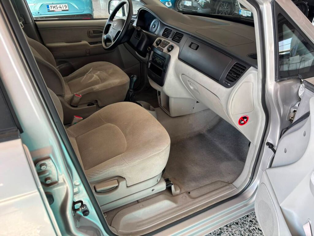 Hyundai Trajet 2005 Hopea