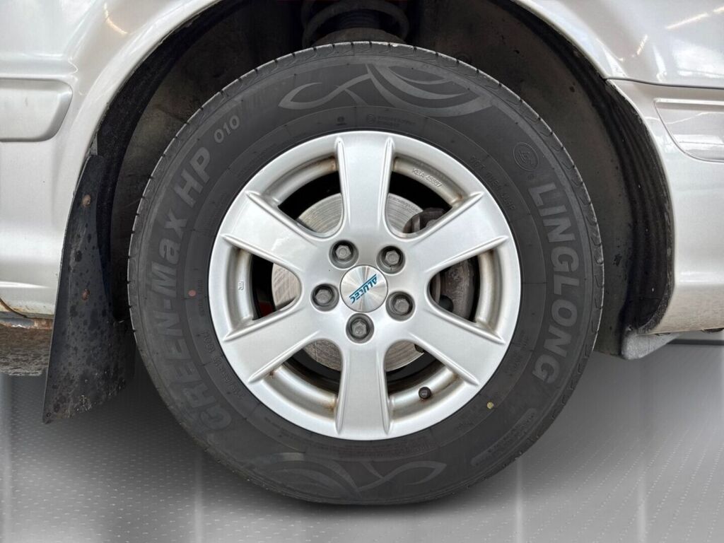 Hyundai Trajet 2005 Hopea