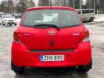 Toyota Yaris 2010 Punainen