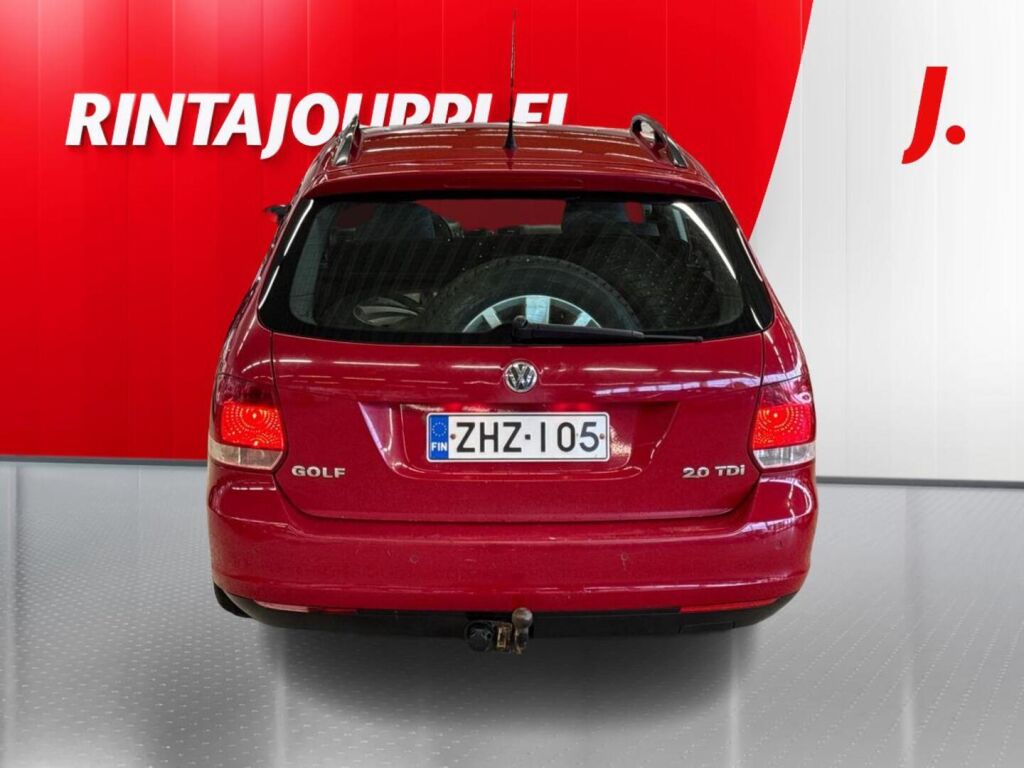 Volkswagen Golf 2008 Punainen