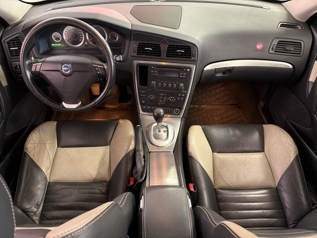 Volvo S60 2009 Musta