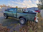 Nissan Cab 1999 Vihreä