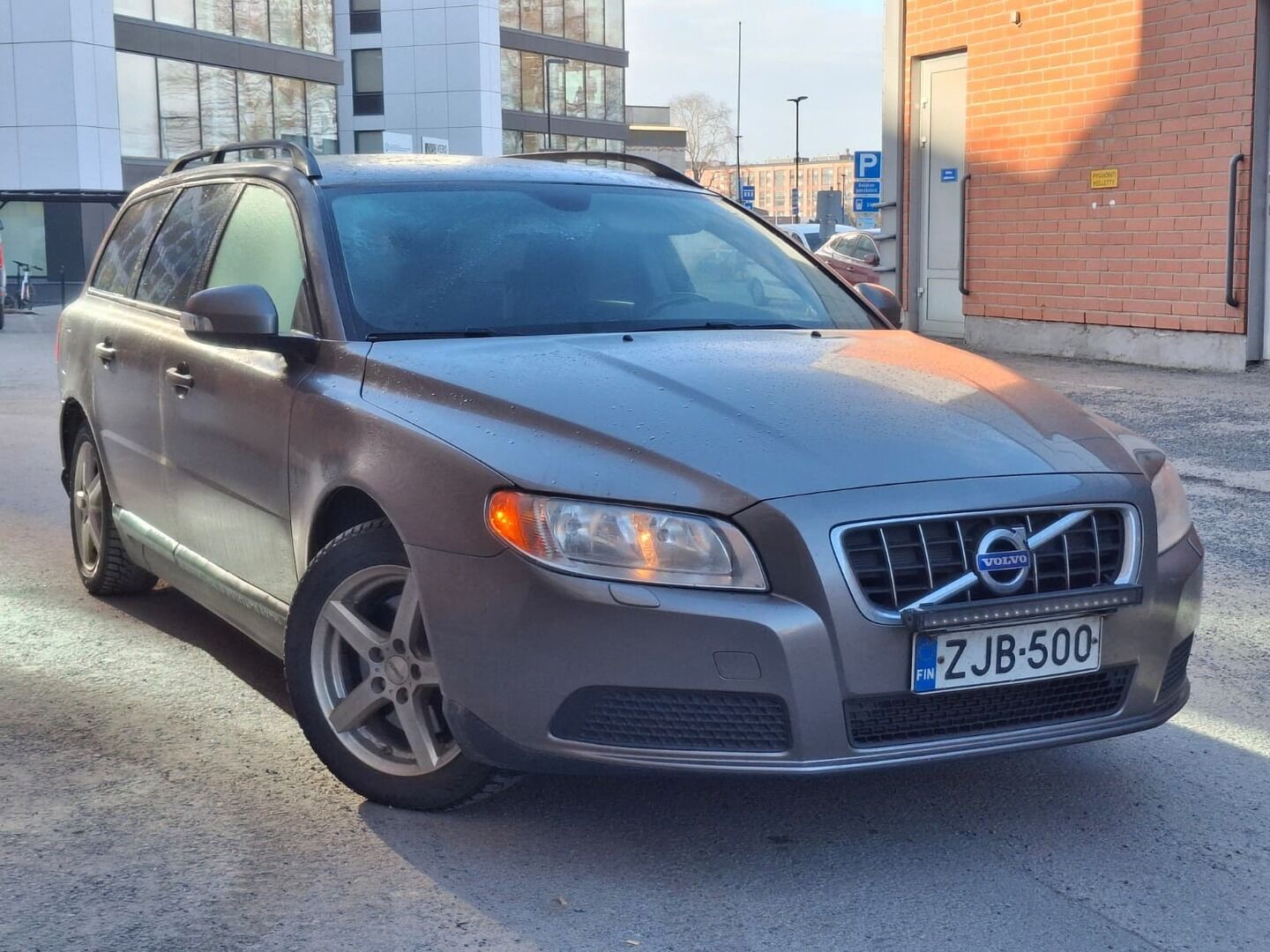 Volvo V70