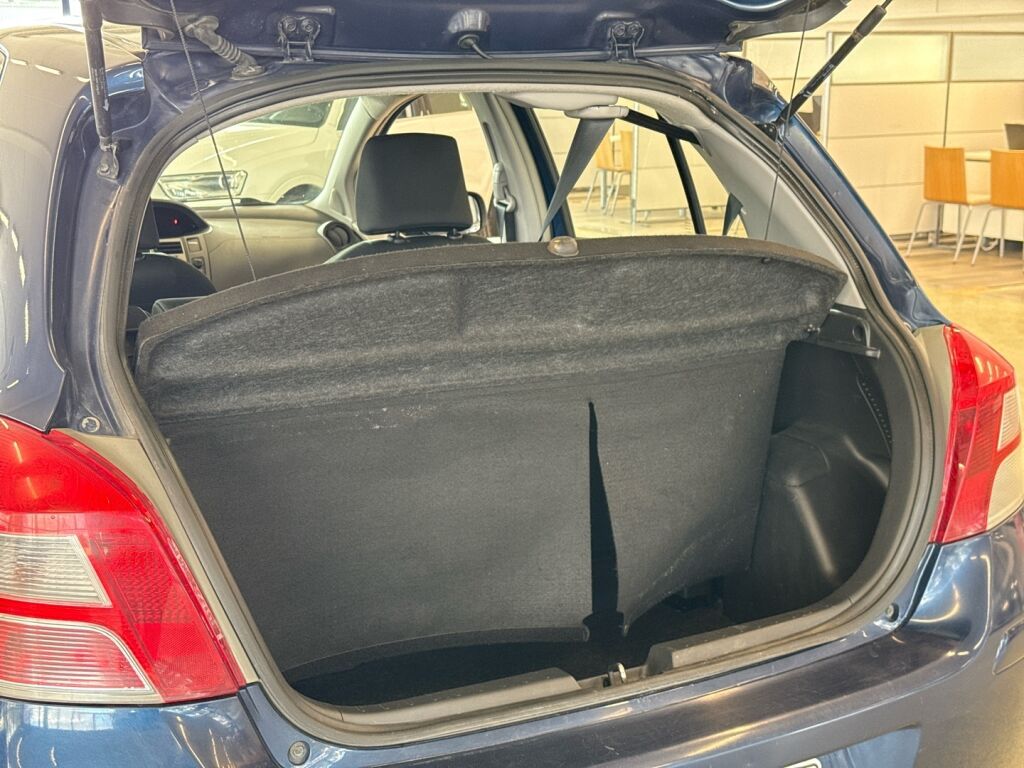 Toyota Yaris 2010 Sininen