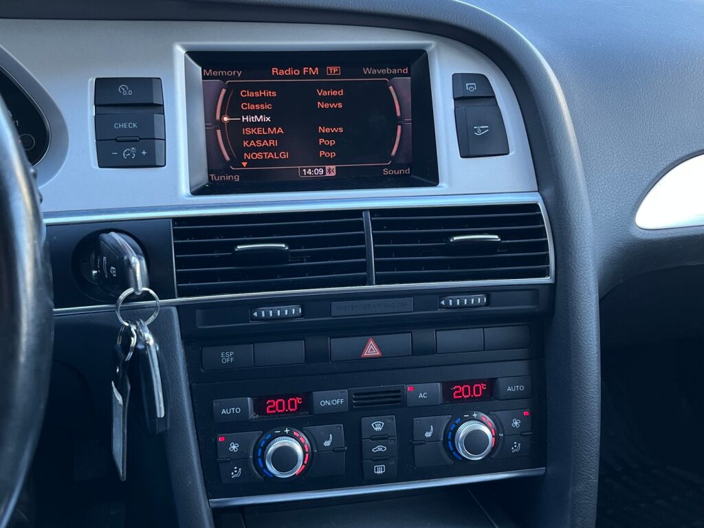 Audi A6 2010 Musta