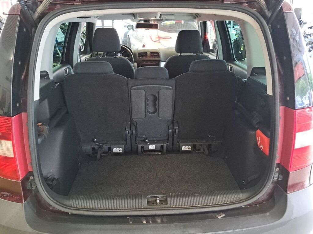 Skoda Yeti 2011 Punainen