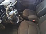 Skoda Yeti 2011 Punainen