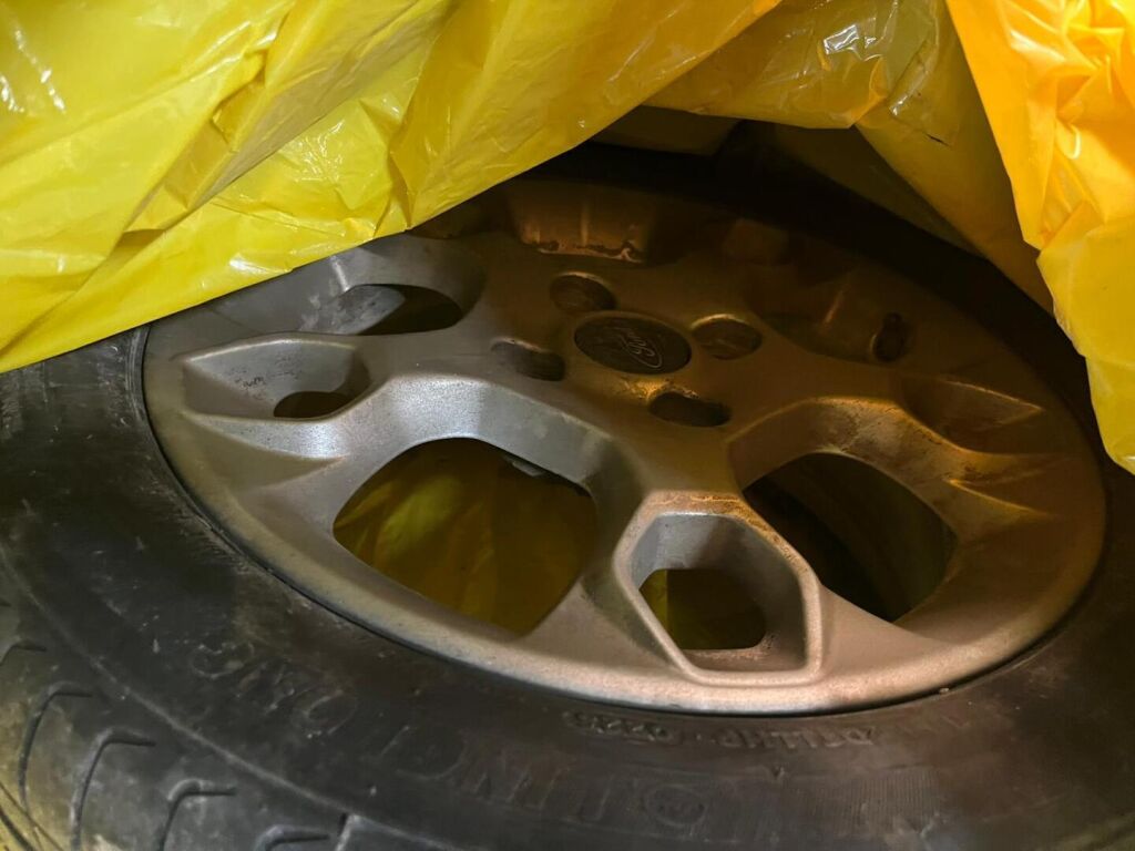 Ford FIESTA 2012 Ruskea (beige)