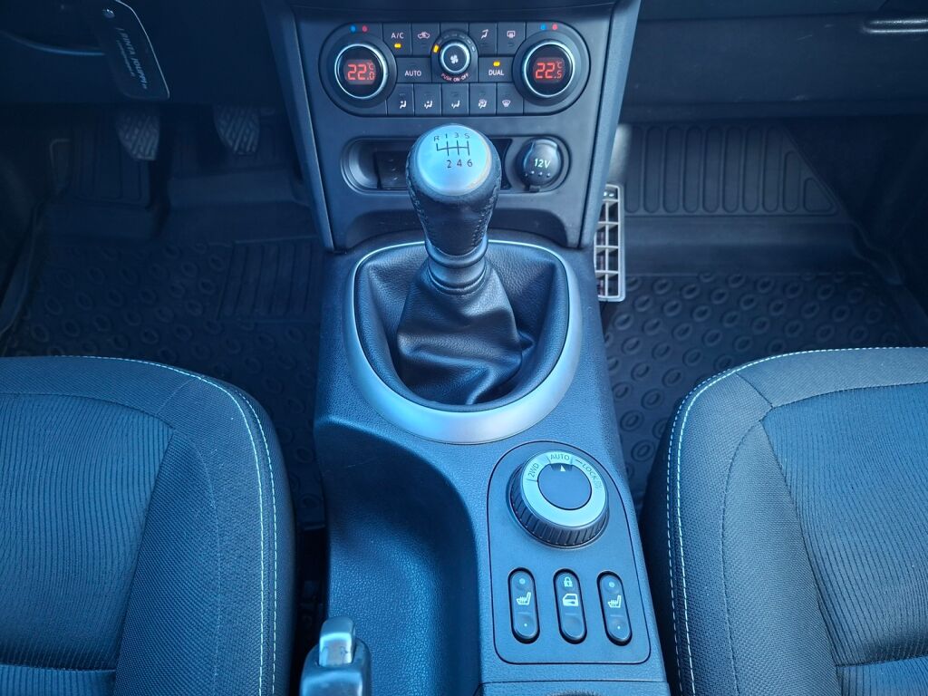 Nissan Qashqai 2012 Violetti