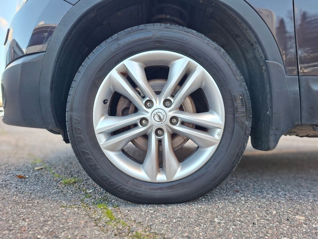 Nissan Qashqai 2012 Violetti