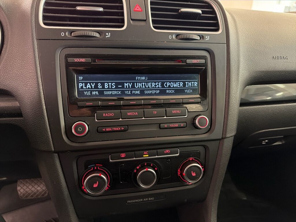 Volkswagen Golf 2012 Sininen