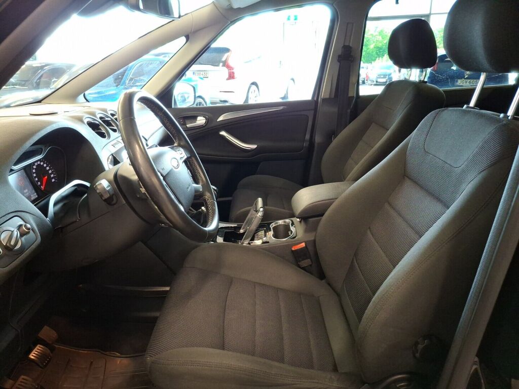 Ford S-Max 2012 Musta