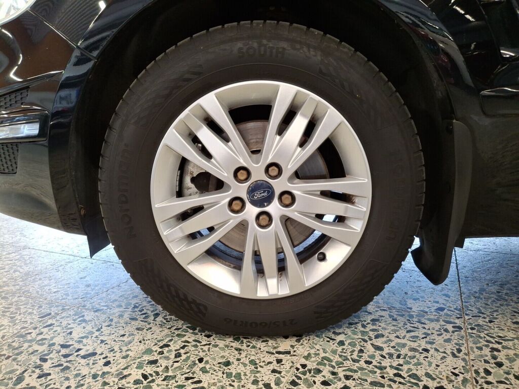 Ford S-Max 2012 Musta