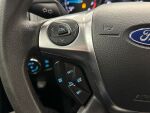 Ford Focus 2012 Punainen