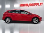 Ford Focus 2012 Punainen