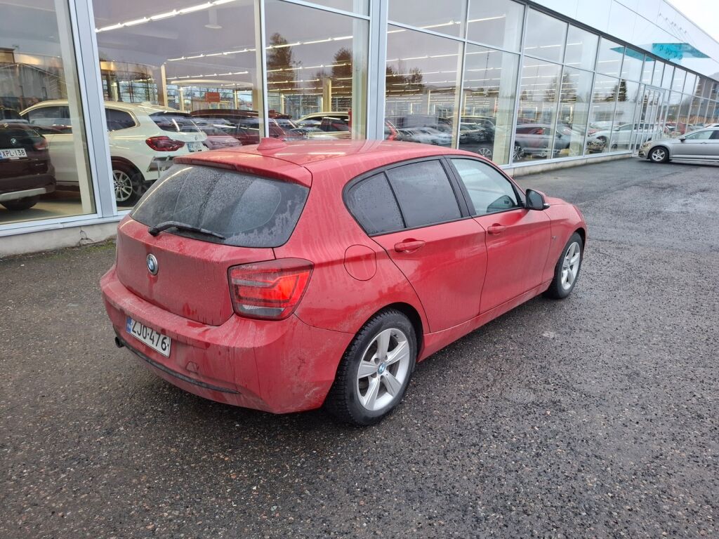 BMW 118 2012 Punainen
