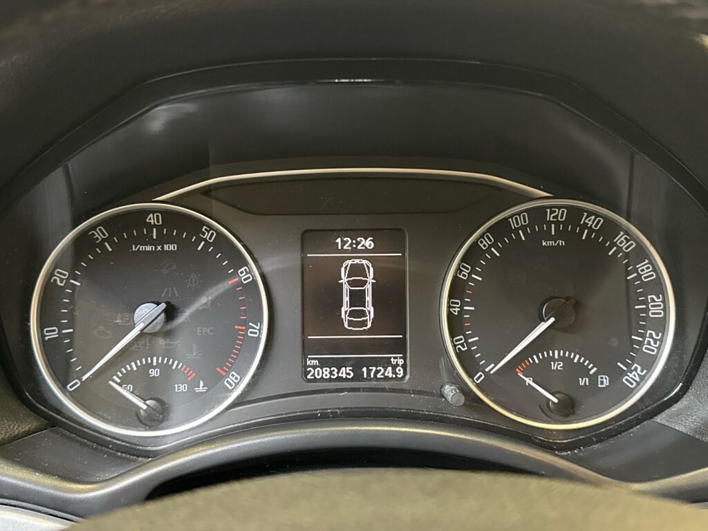 Skoda Octavia 2012 Ruskea (beige)