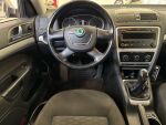 Skoda Octavia 2012 Ruskea (beige)