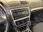 Skoda Octavia 2012 Ruskea (beige)