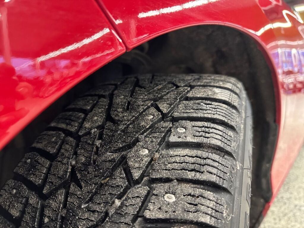 BMW 116 2012 Punainen