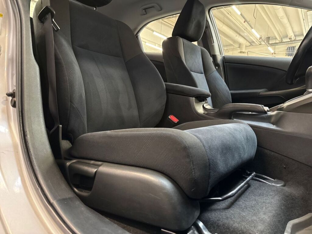 Honda Civic 2012 Harmaa