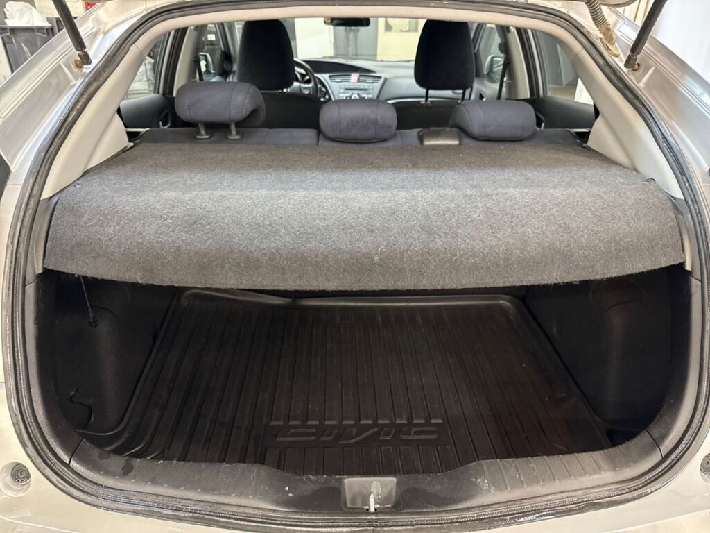 Honda Civic 2012 Harmaa
