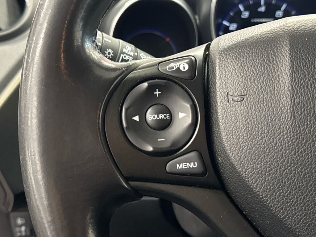 Honda Civic 2012 Punainen