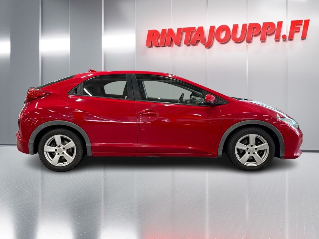 Honda Civic 2012 Punainen