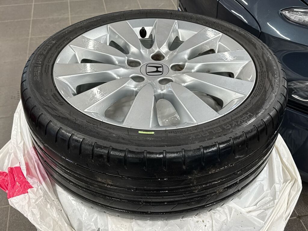 Honda Civic 2012 Punainen