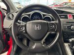 Honda Civic 2012 Punainen